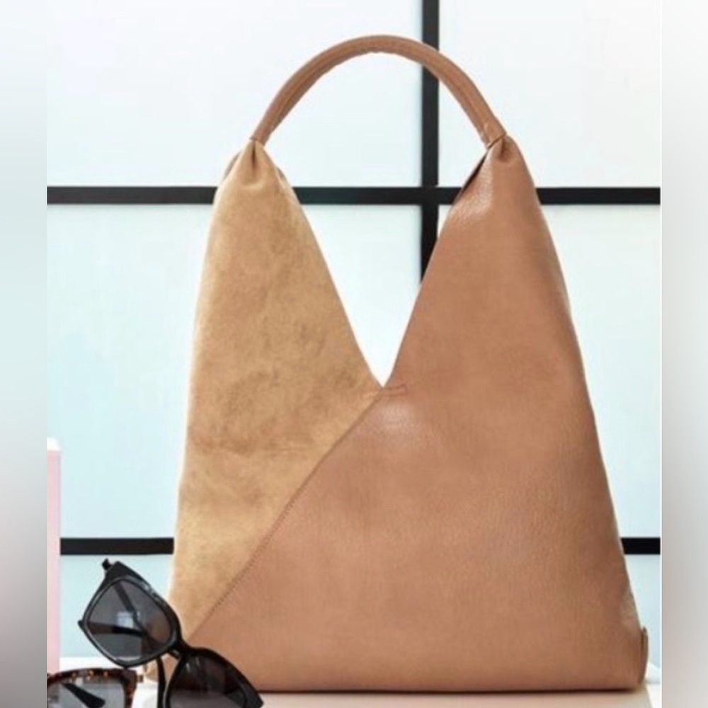 Shiraleah Elegant Tan Hobo Bag